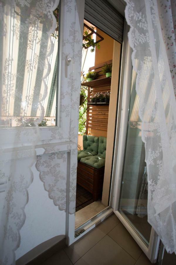 Appia Tourist Apartment ローマ エクステリア 写真