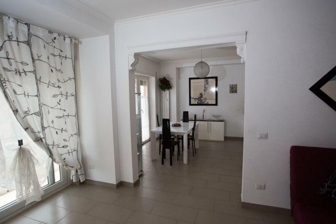 Appia Tourist Apartment ローマ エクステリア 写真